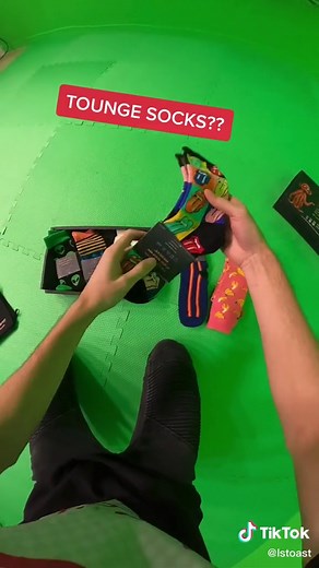 Zoe Sloss Sock Haul: Stylish Clothing for Gamers