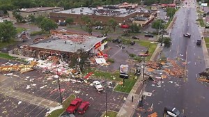 Tornado hits Sioux Falls, South Dakota, causes 'significant damage' to dozens of buildings