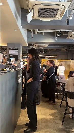 The cafe that models actually frequent #cafe #coffee #Tokyocafe