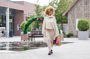 New stores opening at Williamsburg outlet mall