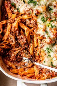The Best Baked Ziti Recipe - Easy Italian Dinner Idea!