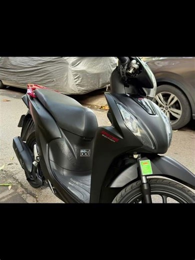 Vision, stylish, VIP license plate, completely original, only 31.5 million VND.