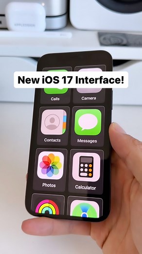 Niels | Apple & iPhone Expert on Instagram: "Tag someone who needs this clean, minimal and distraction free iPhone interface! _____ #ios17 #iphone15 #iphone15pro #assistiveaccess #refinedsign"