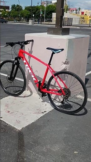 The Trek Dual Sport 2 is a great Hybrid / Mountain Bike and a good value.
