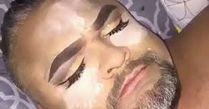 581K views · 47 reactions | Napping dad learns a valuable lesson about falling asleep around his kids: https://yhoo.it/2q1YxeR | Yahoo Canada | Facebook