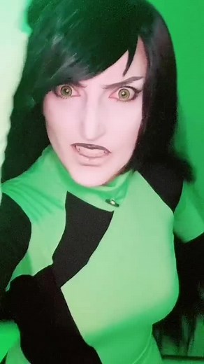 Oooh O got moves in this one 🤣 Kim duets pls? #shego #kimpossible #kim #ronstoppable