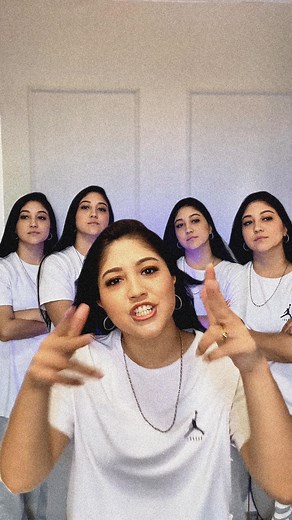 Thainá Natani on Instagram: "@eminem ao longo dos anos 🔥 Quando você conheceu o brabo?"