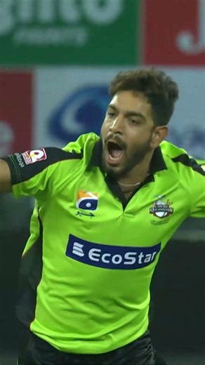 Unleashing the Fury! Haris Rauf Dominates Karachi! #HBLPSL #SportsCentral #Shorts M1G1K