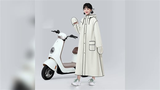 Heavy-Duty PVC Industrial Rain Suit for Construction &amp; Fishing, Full Coverage Hooded Jacket and Pants with Reflective Strips