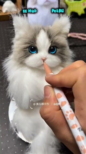 DIY Cute Cat Keychain 🐱✨ Easy & Adorable