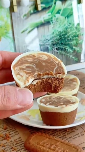 3 INGREDIENTS! Biscoff Mini Cake🍫 The Easiest Dessert Ever #easydessert #homemadecake #chocolatecake