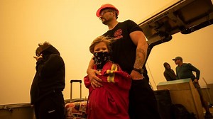 Massive wildfire destroys homes in B.C.'s Shuswap region