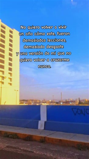 2025 Gracias Dios por estar conmigo, en mi operación, la caída de gradas y por tantas cosas que agradecerte a pesar de las pruebas fuertes que tuve en este año, siempre sigo aqui fuerte por tí. ❤️ #teamjesus #paratiiiiiiiiiiiiiiiiiiiiiiiiiiiiiii #fpyシ #sari_bazan #vidafuerte ❤️‍🩹