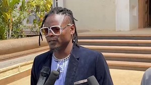 Pallaso's Visual Apology to His Fans and Fellow Artist Alien Skin | Ugamusic. Biz