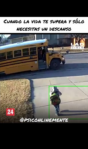 ✨El miércoles llega con un humor, o no tanto. ✨ 🚨Parar, frenar, desacelerar es salud mental. 💖 La Lic. Sofi ✨ . ➡️ Si te gustó, dale like, comentá, compartí o guardatelo para tenerlo más cerquita, que me ayuda a crecer! 📱 📌 Para citas o más info podes escribirme por MD o en el link de mi feed. #psico #psicoreel #terapia #meme #humor #miercoles #descansar