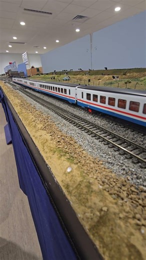 #Amtrak Turboliner (HO Scale). #trains #modeltrains #railfan