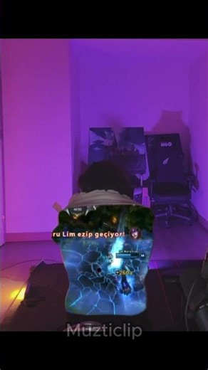 Ebonivon shows off her back tattoo by Lissandra. #shorts #wtcn