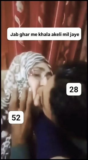 Khala k sath.. akele ghar me hot kissing. bhabi new Pakistani leak video private