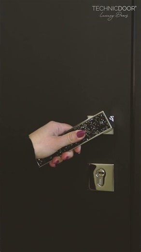 Porta Pivotante 120mm | TechnicDoor