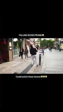😂 Falling box prank Part 2😂 📦Wait for the reactions 👀#prank #fallingbox #shorts #funny #viral