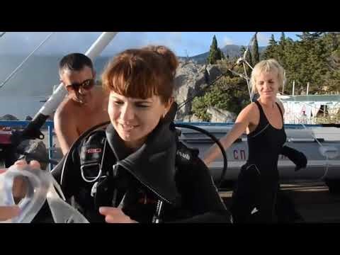 Female Diver is Diving with Cressi Neoprene Wetsuit