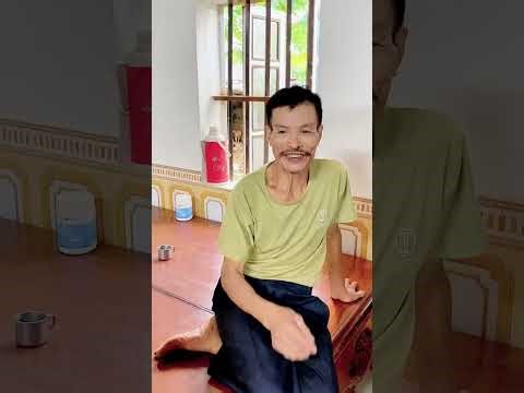 Gift from Taiwan: Mr. Binh & Ms. Trang send karaoke set to parents 🎤