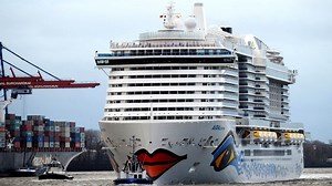 Kreuzfahrtbranche startet mit Taufe der "Aida Cosma" optimistisch in die Saison