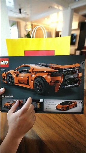 Unboxing This Lego Technic Lambo!