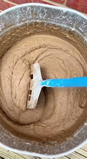 Repointing Brickwork 😲 #bricks #lightmybricks #bricklaying #manybricks #brick #building #diy