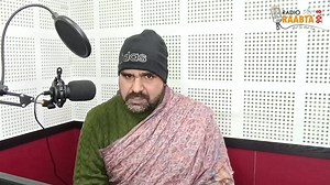 Rj Khalid paying tribute to Prof. Rehman Rahi. Abdur Rehman Rahi Born 6 May 1925, in Srinagar. Died 9 January 2023 Rahi was a Kashmiri poet, translator and critic. He was awarded the Indian Sahitya Akademi Award in 1961 for his poetry collection Nawroz-i-Saba, the Padma Shri in 2000 and India's highest literary award, the Jnanpith Award (for the year 2004) in 2007. He is the first Kashmiri writer to be awarded the Jnanpith, India's highest literary award for his poetic collection Siyah Rood Jaer