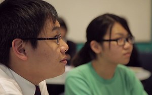 Humour in the classroom幽默元素在教学课堂中的妙用