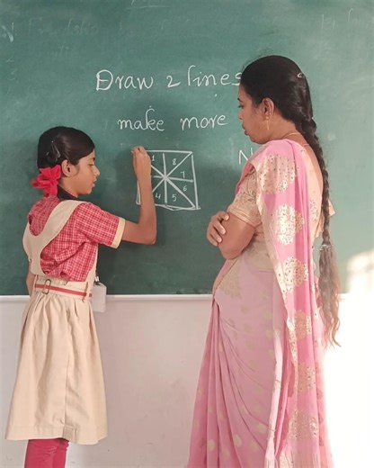 who can make more triangle 📐#education #shortsviral #easy #basic #viral #viralvideos #triangle #yt