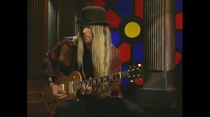 238K views · 639 reactions | Zakk Wylde plays some blistering phrases in an extended solo for "Sold My Soul" in the mid 1990's | The GuitArchive | Facebook