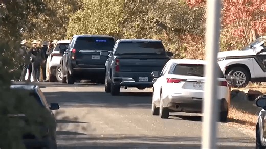 Two deputies injured, suspect killed in domestic disturbance shooting