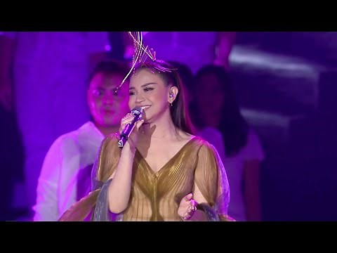 Rossa - Takkan Berpaling Dari-Mu (25 Shining Years Concert)