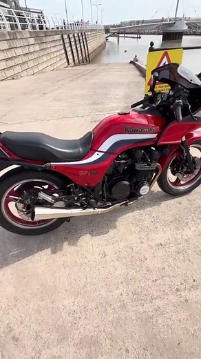 La Kawasaki de los 80 que llevaba turbo…🇯🇵🏍 #kawasaki #gpz #turbo #motos