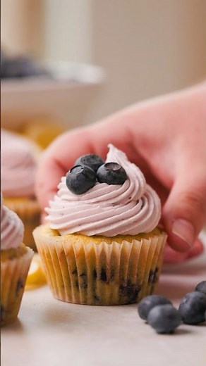 The ultimate blueberry cupcakes