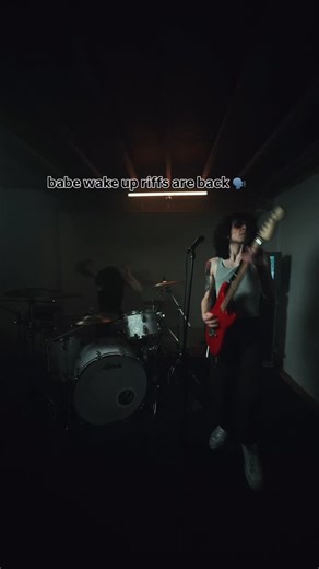 INTRUDER 424 on Instagram: "babe wake up riffs are back 🗣️ #riff #riffoftheday"