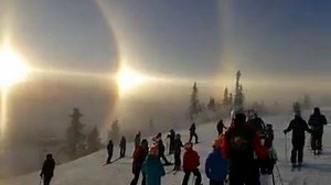 “Spectacular Sun halo display, with a 22° halo, parhelic circle, sundogs and a tangent arc as well as 44° parhelia (sundogs) and 46° halo, in Vemdalen, Sweden.” - Extreme weather Europe Video by @vemdalen | Evolve and Ascend