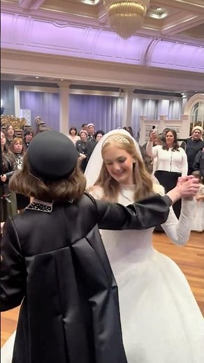 Hasidic Jewish Bride Dancing With Her Mother ❤️‍🔥💍