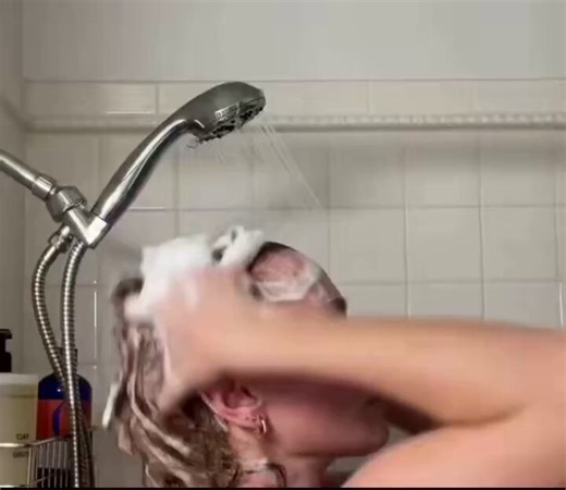 i routinely write “no hurry, no pause” at the top of my notebooks as a daily reminder.you can get 95% of the results you want by calmly putting one foot in front of the other.one former navy seal friend once texted me a principle used in their training: “slow is smooth. smooth is fast.”perhaps i’m just getting old, but my definition of luxury has changed over time. now, it’s not about owning a lot of stuff. luxury, to me, is feeling unrushed.no hurry, no pause.