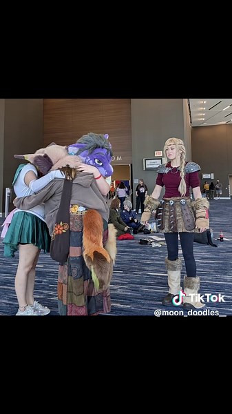 Group Pose Ideas for Your Next Convention