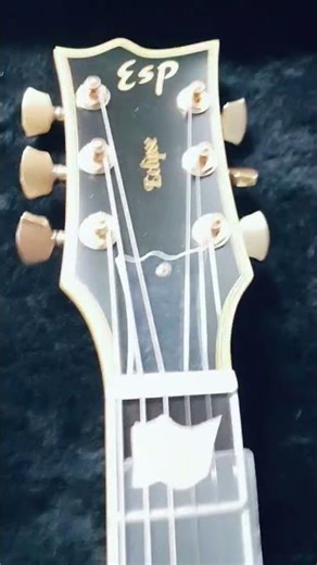 ESP Eclipse Standard Made In Japan EC-1000 Les Paul EMG