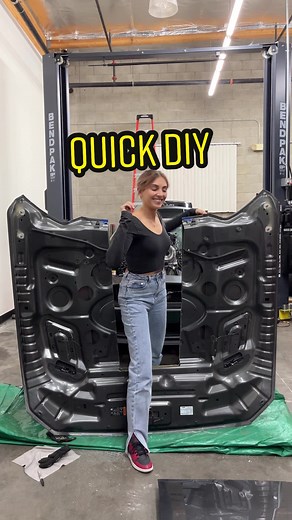 Emelia Hartford (@emeliahartford)’s videos with Made You Look - Meghan Trainor