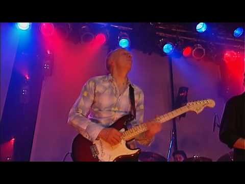 Robin Trower live - I Want You to Love Me