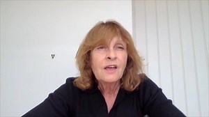 Coronavirus and bowel cancer: your questions answered Thank you to everyone who put forward questions for leading oncologist Dr Diana Tait from The Royal Marsden Hospital. Listen to her responses on topics such as shielding, the risk of transmission in hospitals, and scope screening vs scans in the video below. We hope it’s helpful and that you’re getting the support and information you need at this time. For all our coronavirus support, please visit our website: www.bowelcanceruk.org.uk/coronav