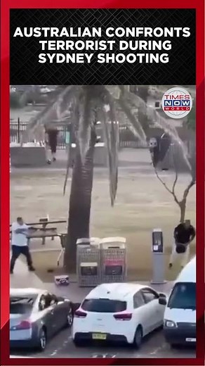 UNARMED AUSTRALIAN CONFRONTS Terrorist During Sydney Shooting #shorts