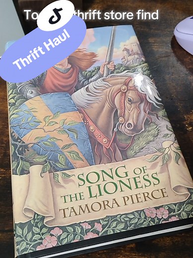 Exploring Tamora Pierce's Alanna Series