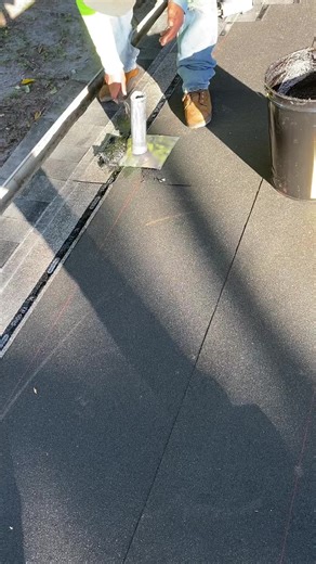 Roof Repair Techniques: How to Seal Roof Cracks