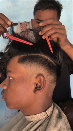 Skin Fade Hair Cutting #sorts #hairstyle #hair #reels
